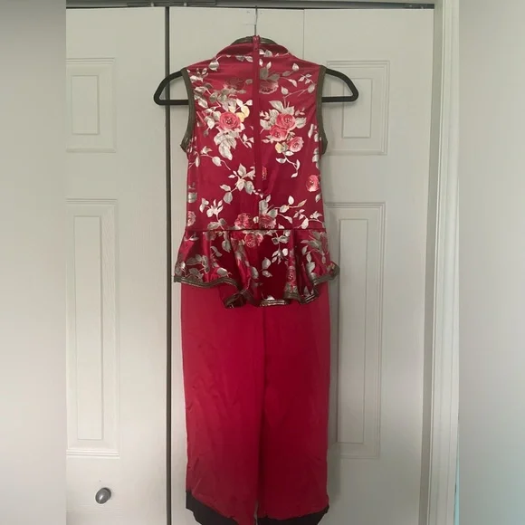 Dance costume - Picture 2 of 3